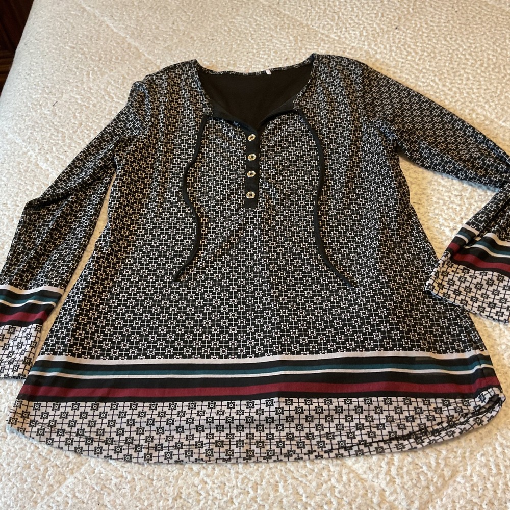 Unbranded Geometric Henley Tunic Women Medium Black White Excellent Long Sleeve